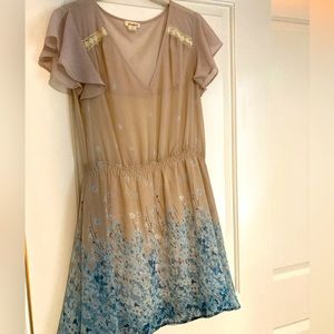 Beautiful flowy taupe and blue A frame dress with ruffle shoulders